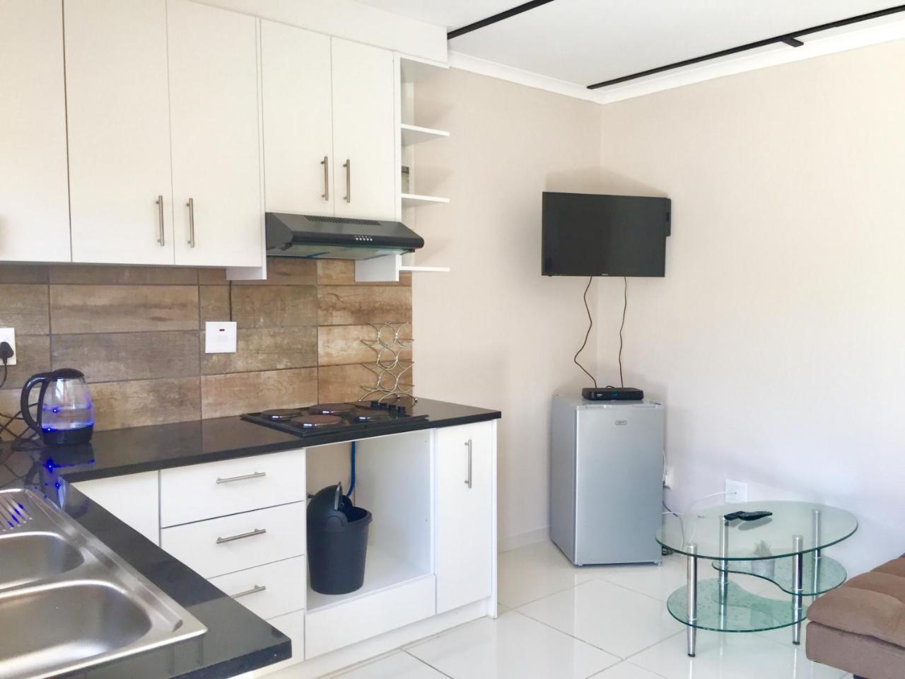 Man Cave Suite Swakopmund Exterior photo